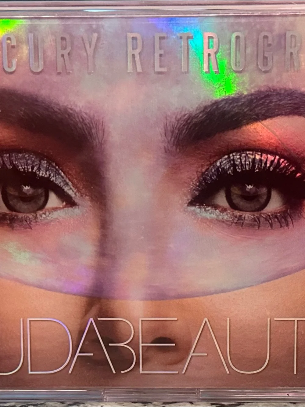 Huda Beauty Mercury Retrograde Eyeshadow Palette
